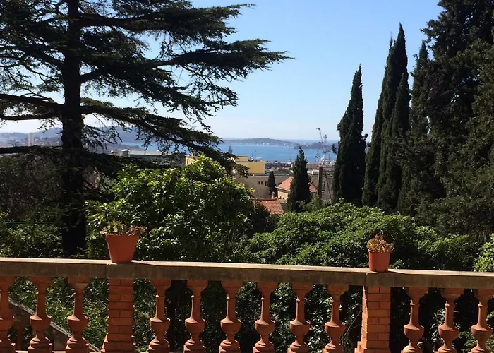 Sainte Anne 19th-century Bastide Villa
